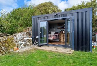 Rhubarb Hut, set in the beautiful Cornish Countryside allows 18 year olds to book a room
