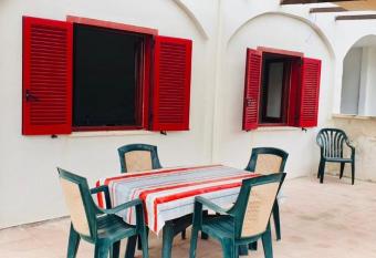 Villetta chianca has Balcony rooms