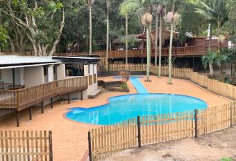 Anerley Garden Park Resort has Balcony rooms