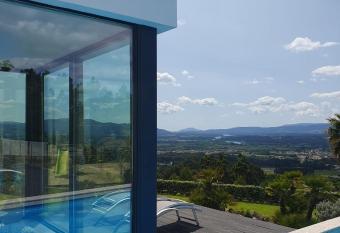 Space Zen has Balcony rooms