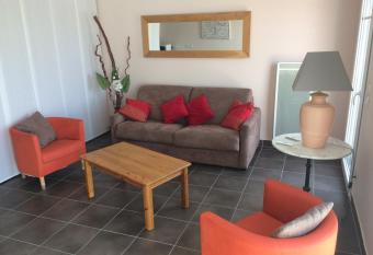 Grand T2 avec wifi proche dune du pyla et Arcachon has Balcony rooms