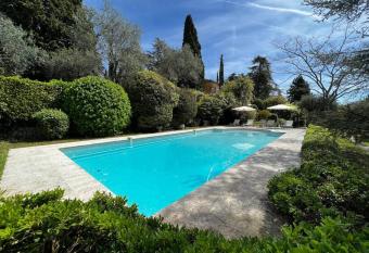 Domaine de la petite Toscane has Balcony rooms
