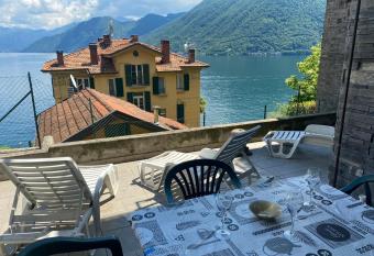 Big Apartment Superior with Terrace has Balcony rooms