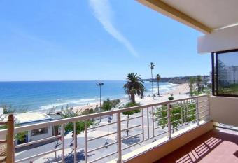 Valverde Residence has Balcony rooms