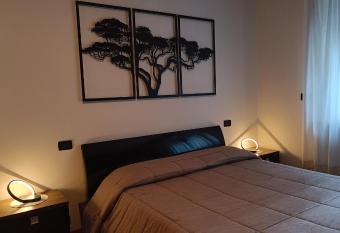 B&V Mountain Dream Home allows 18 year olds to book a room