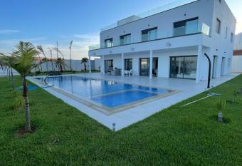 Villa Asilah Tanger has Balcony rooms