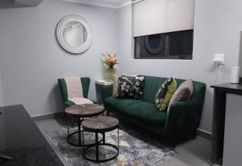 Serene Sanctuary with Ocean View allows 18 year olds to book a room