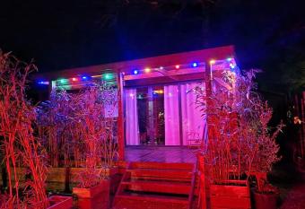 chalet 2020 camping 4   toiles Bassin d Arcachon La Teste has Balcony rooms