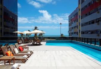 Recife Flats Beach Class Internacional allows 18 year olds to book a room