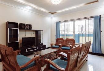 Denpasar Villa has Balcony rooms