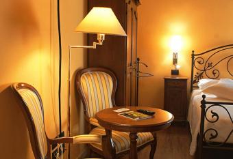 Residenza con SPA Le Corti di Avesa has rooms with a private hot tub