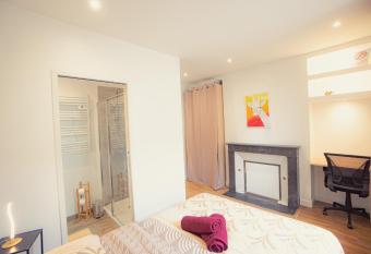 Cozy appartement 2 allows 18 year olds to book a room