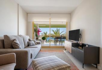 Las Italianas has Balcony rooms