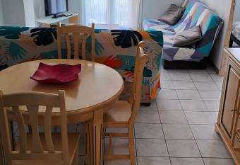 Appartement 60m   6 couchages climatis  e 2 chambres avignon extra muros festival avignon allows 18 year olds to book a room