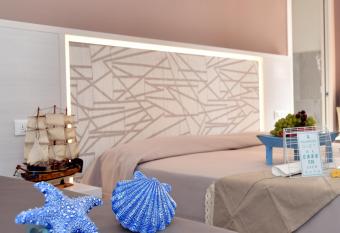 Hotel Maioli has Balcony rooms