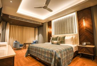 Atithi House has Smoking/Balcony rooms