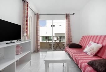 Poril 6 has Balcony rooms