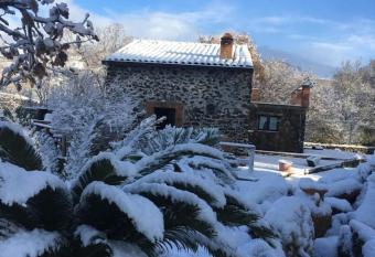 Etna baita stone e suite has Balcony rooms