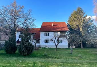 Conac de Vacanta has Balcony rooms