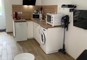 G  te Adam  o has Balcony rooms