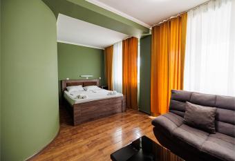 Hotel Tbilisi Central by Mgzavrebi has Balcony rooms