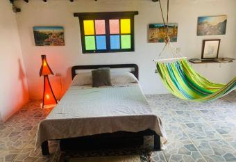 La Villa de Any, mesa de los santos has Balcony rooms