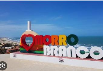 Cantinho da Tia Lucia has Balcony rooms