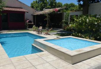 Chill Inn Hostel allows 18 year olds to book a room