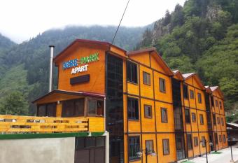 (null) has Balcony rooms