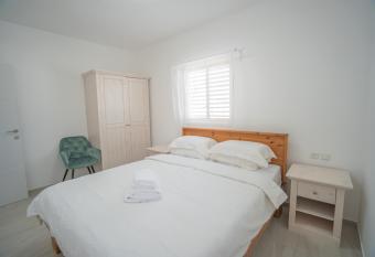 City Central Patio has Balcony rooms