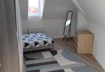 R  sidence Charles Rogier Appt 5 allows 18 year olds to book a room