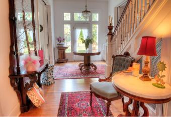 The Jackie O' House Bed And Breakfast allows 18 year olds to book a room