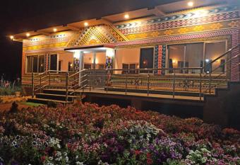 Kopai View has Smoking/Balcony rooms