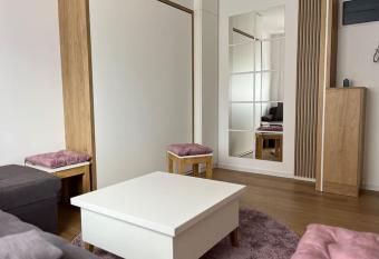 Apartment Centar allows 18 year olds to book a room