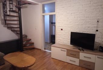 Apartman Emilija has Balcony rooms