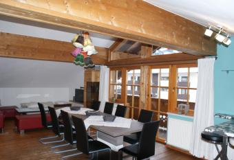 Haus Monika has Balcony rooms