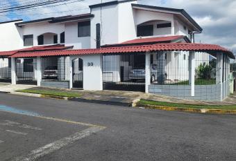 DON CARLOS PLACE 2nd UNIT allows 18 year olds to book a room