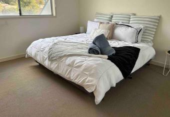 Plush 2bedroom apartment Turner has Balcony rooms