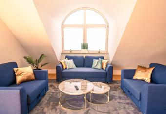 Penthouse-Suite near University allows 18 year olds to book a room