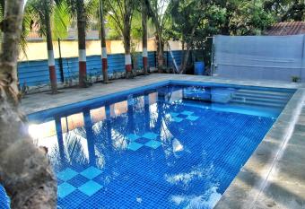 Classic villa 3 Bhk has Balcony rooms