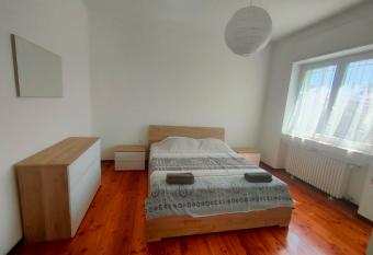 Lavanda House allows 18 year olds to book a room