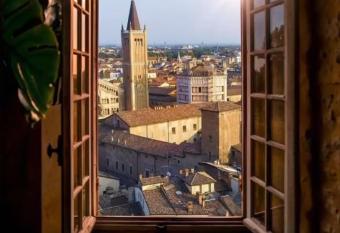 PARMA a precious apartment has Balcony rooms