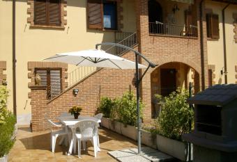 La Loggina has Balcony rooms