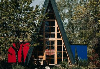   brah  m Cabin House has Balcony rooms