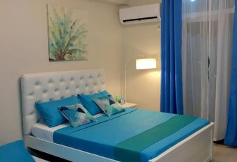 Condo Near Mactan Airport has Balcony rooms