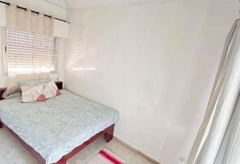 Cozy studio Mamelles allows 18 year olds to book a room