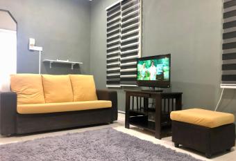 Homestay @ Pengkalan Chepa Kota Bharu has Balcony rooms