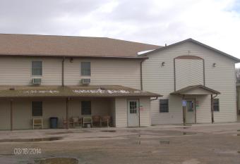 King's Inn Of Platte allows 18 year olds to book a room