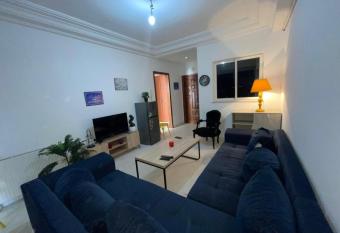 R  sidence sourour has rooms with a private hot tub