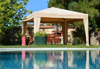 Pine Villas & Apartments Kusadasi has Balcony rooms